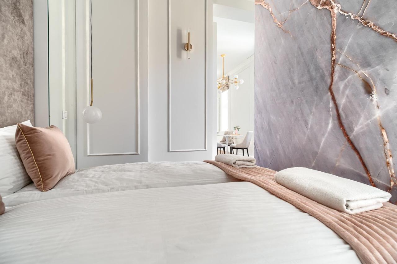Margi Aura Lux Large And Very Glam Apartment